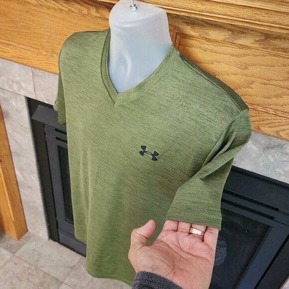 Under Armour T Shirt Mens L Taupe Heatgear Active Work Out Gym Short Sleeve - Picture 2 of 5